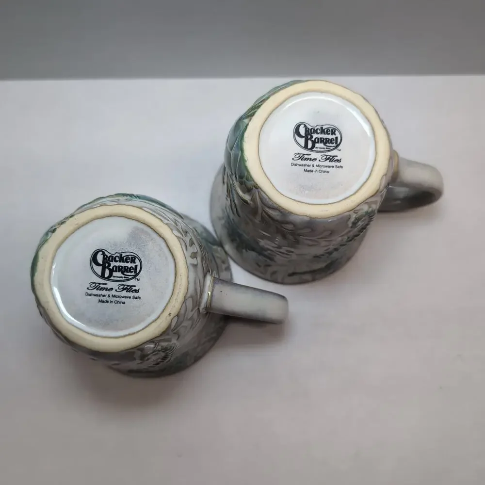Set of 2 Cracker Barrel Mugs 3D Seahorse Seashell Starfish Lobster Beach Ocean - Picture 6 of 7